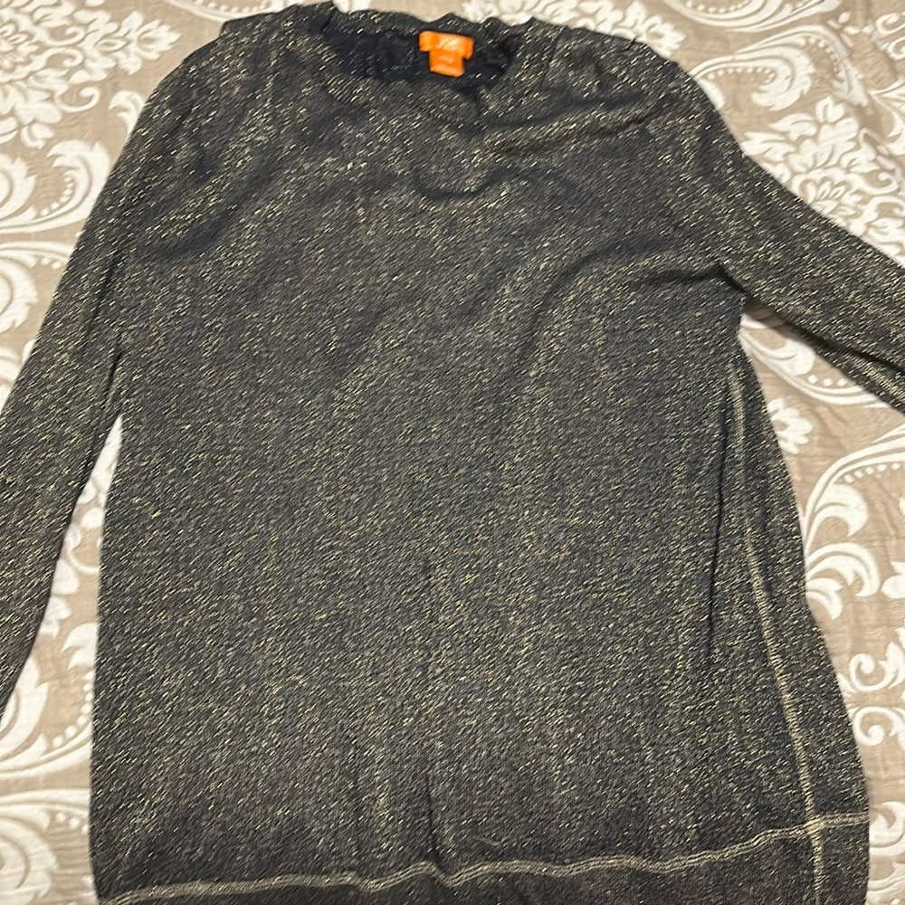 Long Sleeve Metallic blue blouse, warnings, casual, looks good with Jeans